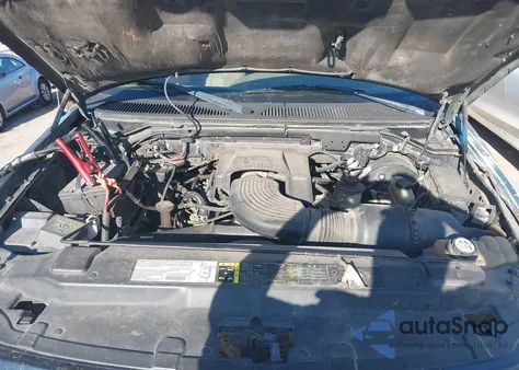 2003 Ford F-150 Lariat/Xlt из США, поврежденный, VIN 1FTRW08L83KA27119